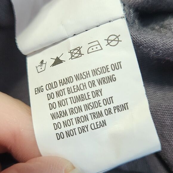 🔹️Cotton On Gray w/Sequined Happy Hangry Short Sleeve Top Medium - Picture 11 of 12